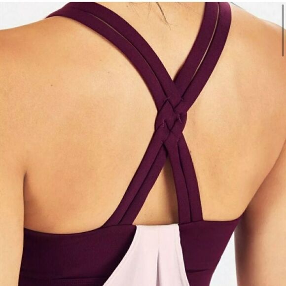 fabletics Giselle powertouch swing tank - Picture 7 of 7